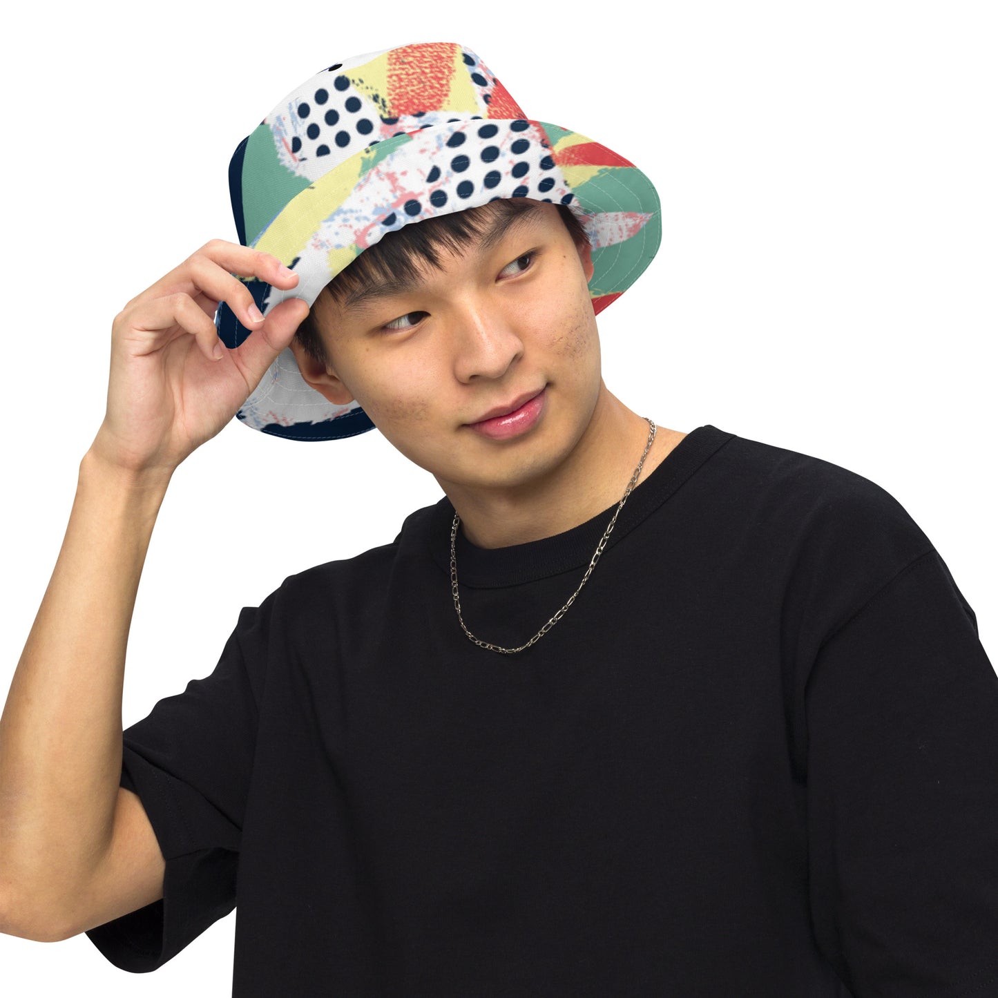 Bucket hat