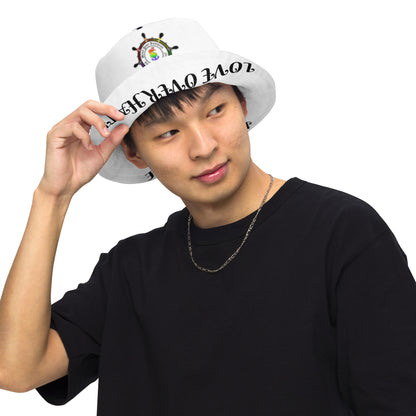 bucket hat